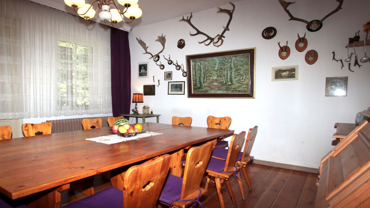 DiningRoom DiningRoom